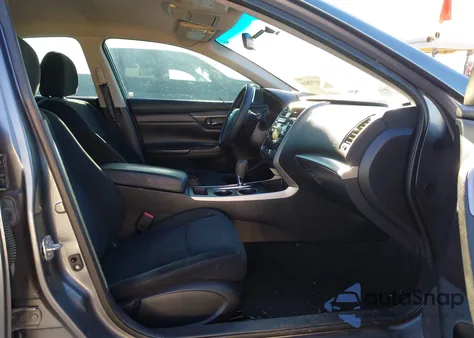 2015 Nissan Altima 2.5 Sv из США, поврежденный, VIN 1N4AL3APXFC568942